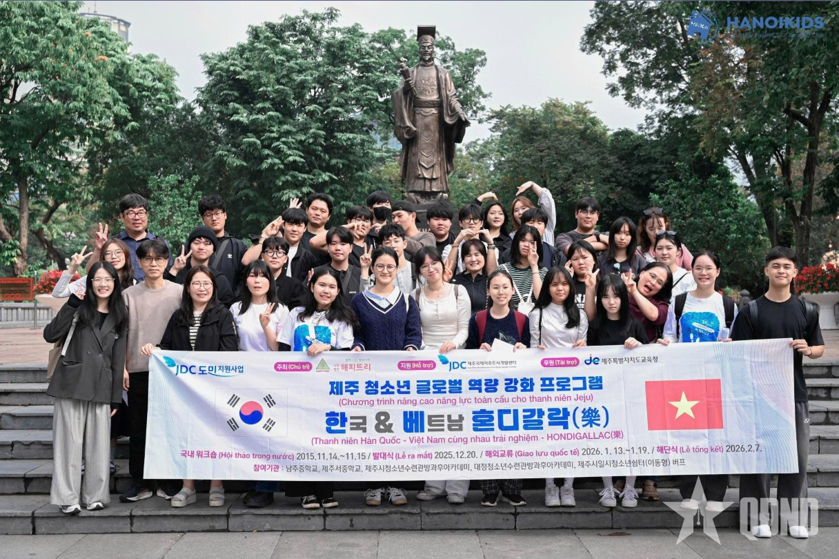 Những “đại sứ trẻ” kể chuyện Hà Nội